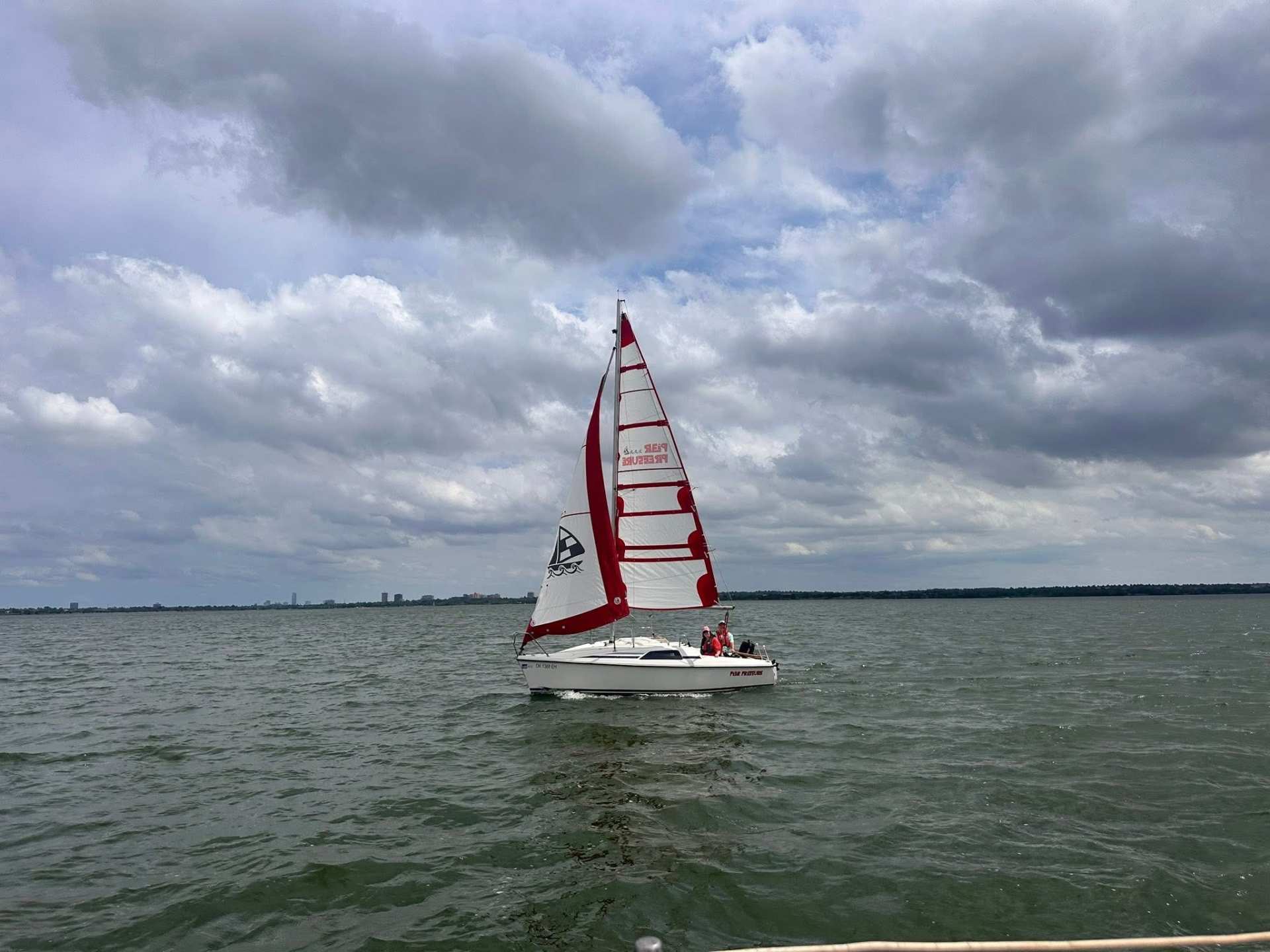 Featured sailing photo